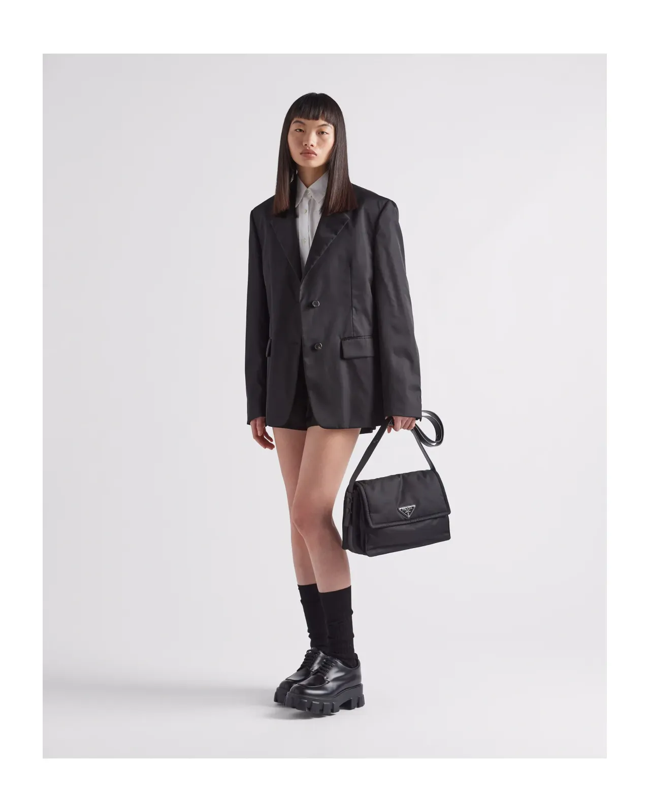 ミディアム パデッドRe-Nylon ショルダーバッグ | Matsuya Ginza
