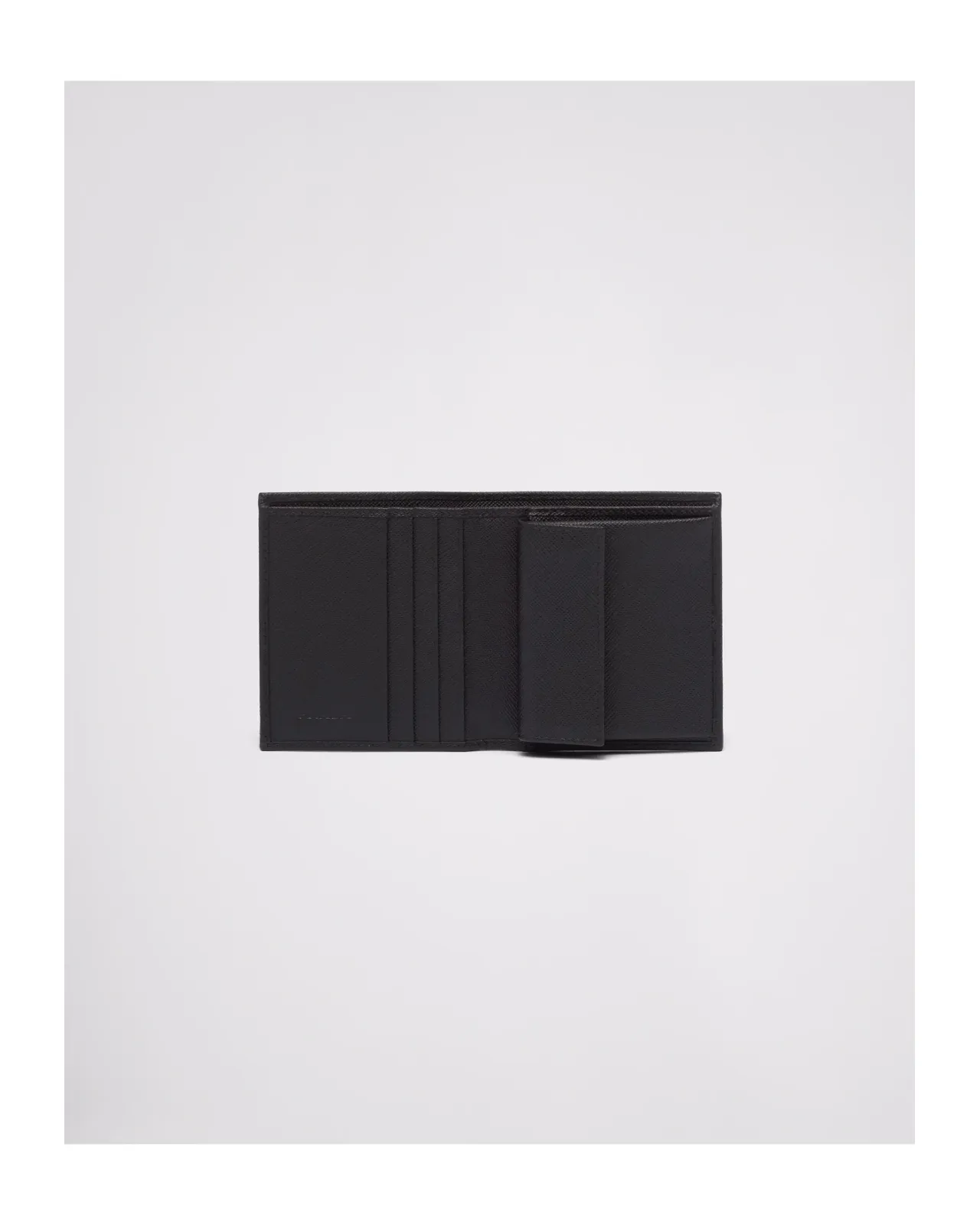 サフィアーノトライアングル 財布 | Matsuya Ginza