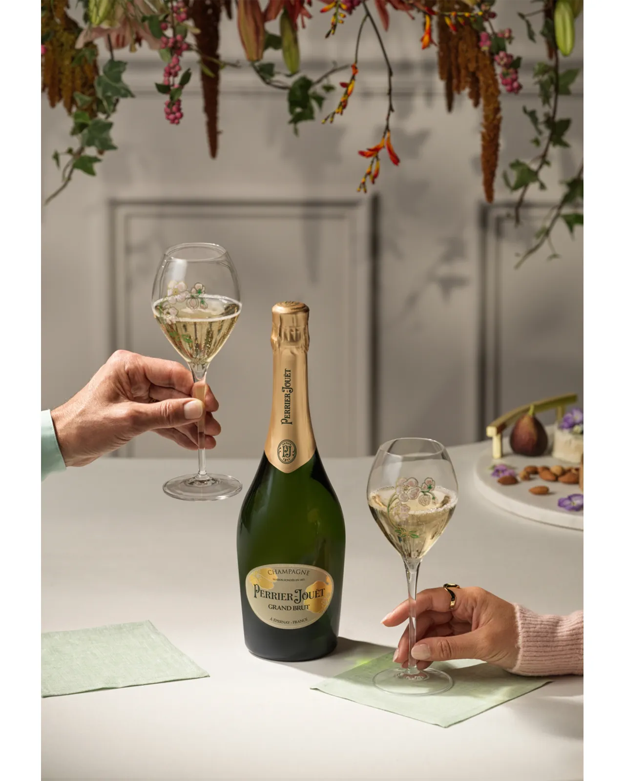 ペリエ ジュエ グラン ブリュット 750ml | Matsuya Ginza