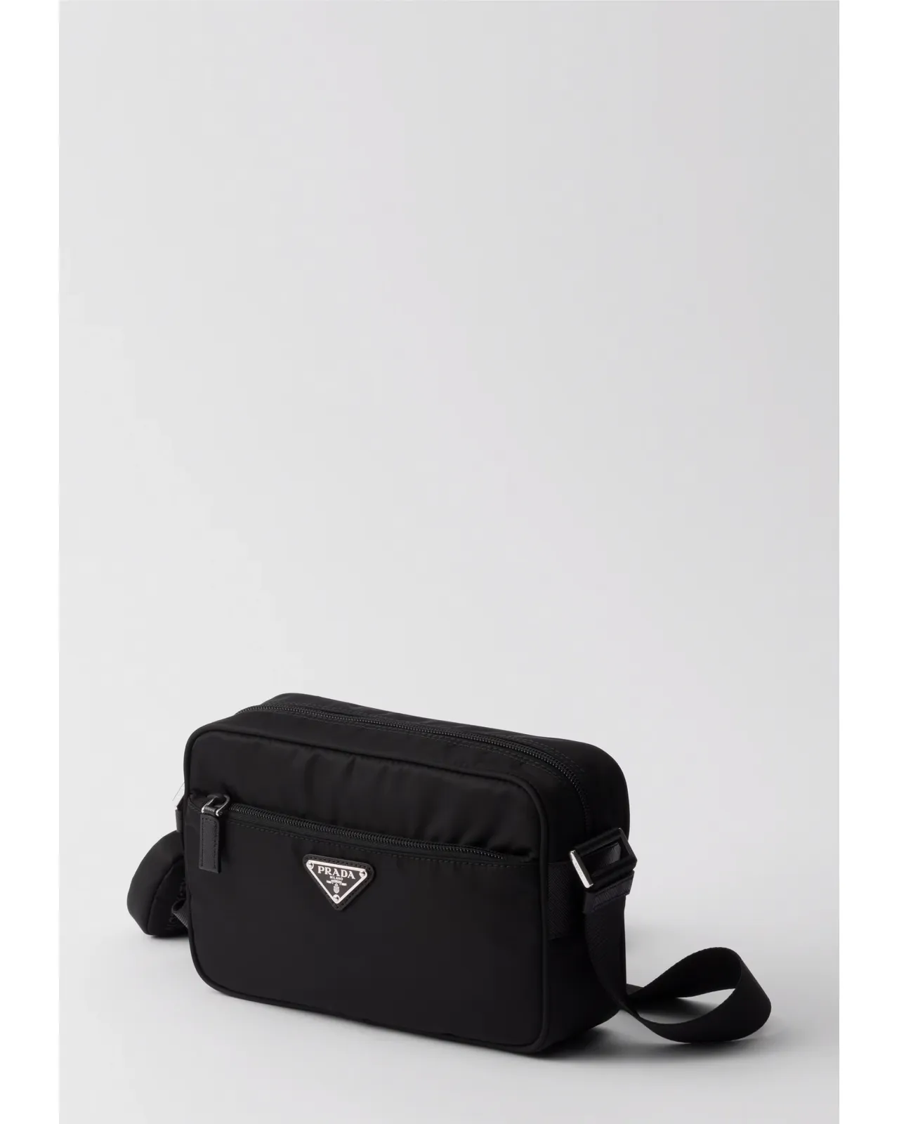 Re-Nylon ショルダーバッグ 1BC167 RV44 F0002 V B1M | Matsuya Ginza