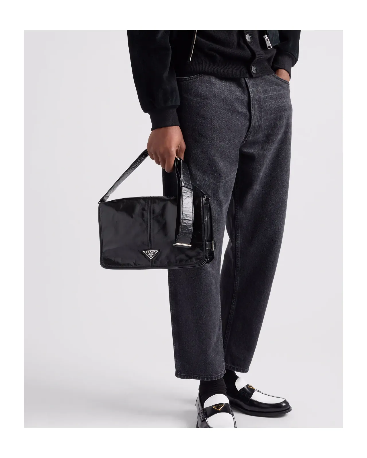 PRADA SOFT LUX レザー ショルダーバッグ ブラック 中型 ソフトルックスレザー ショルダーバッグ | Matsuya Ginza