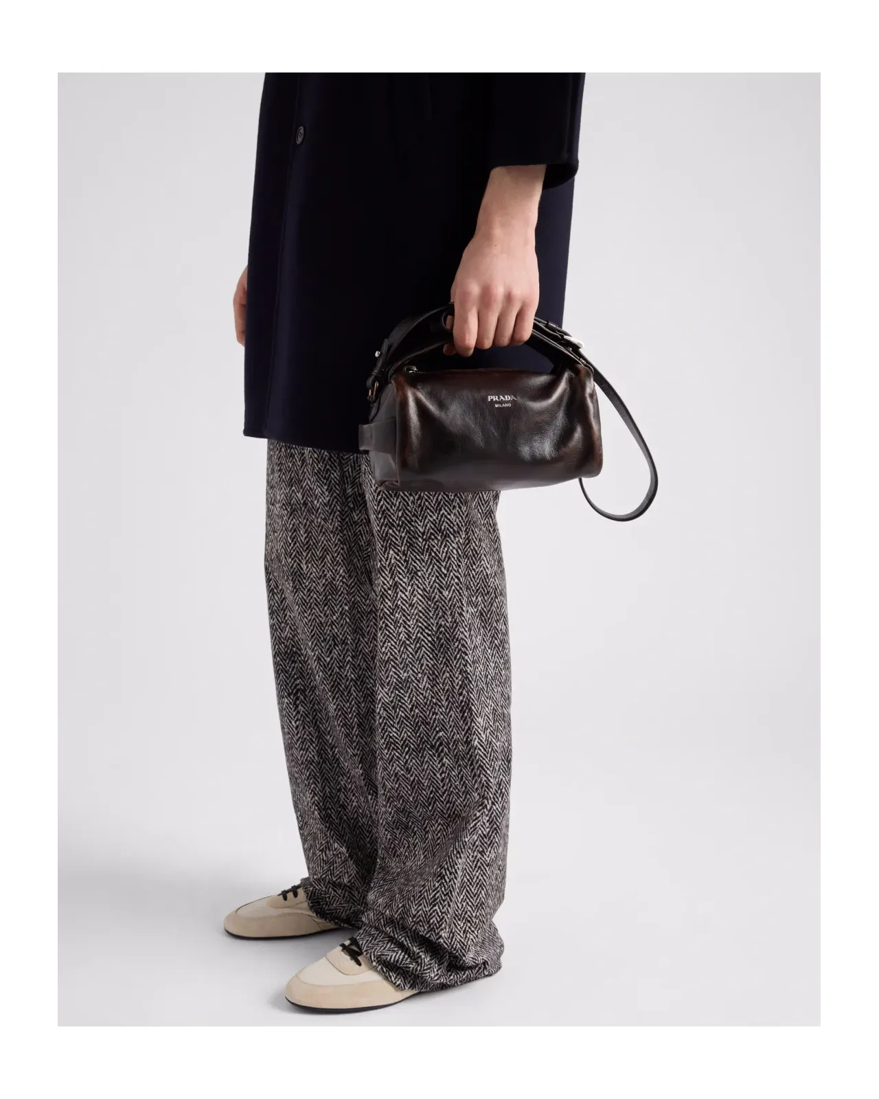 ナッパレザー ショルダーバッグ | Matsuya Ginza