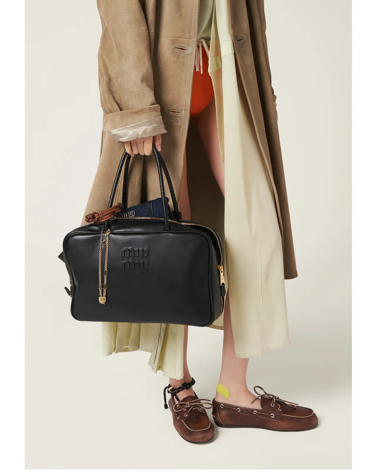 レザー ボー バッグ 5BB117 2CRW F0002 V MON | Matsuya Ginza