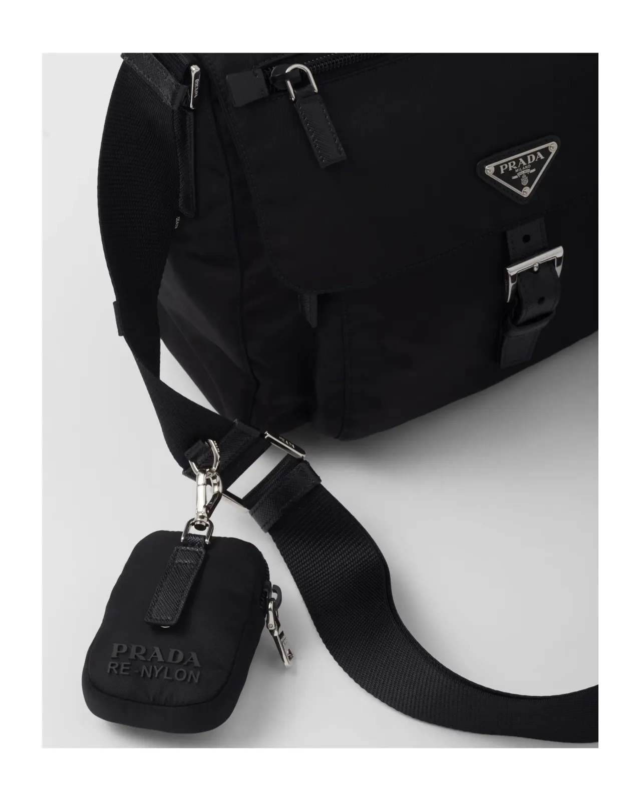 Re-Nylon ショルダーバッグ | Matsuya Ginza