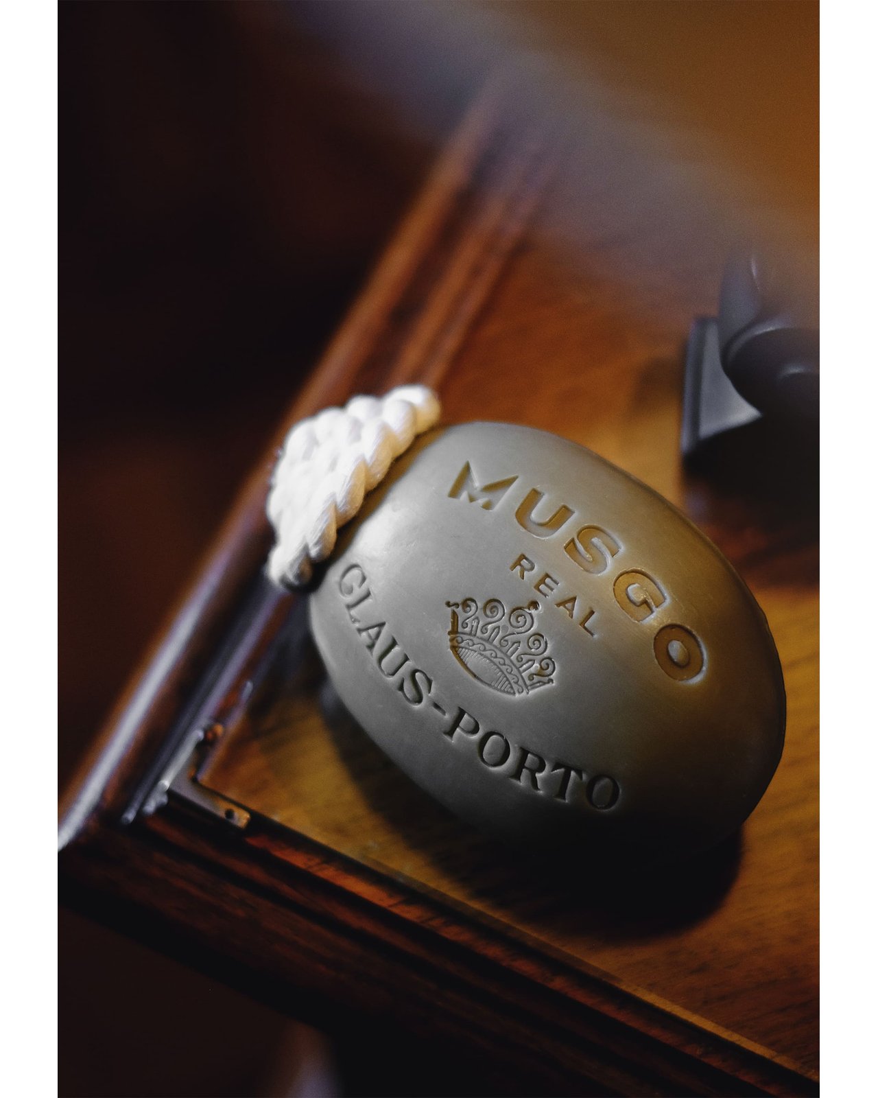 【予定数終了しました】**SAVON♡小さな丸箱** SOAP ON A ROPE 1887 190g | Matsuya Ginza