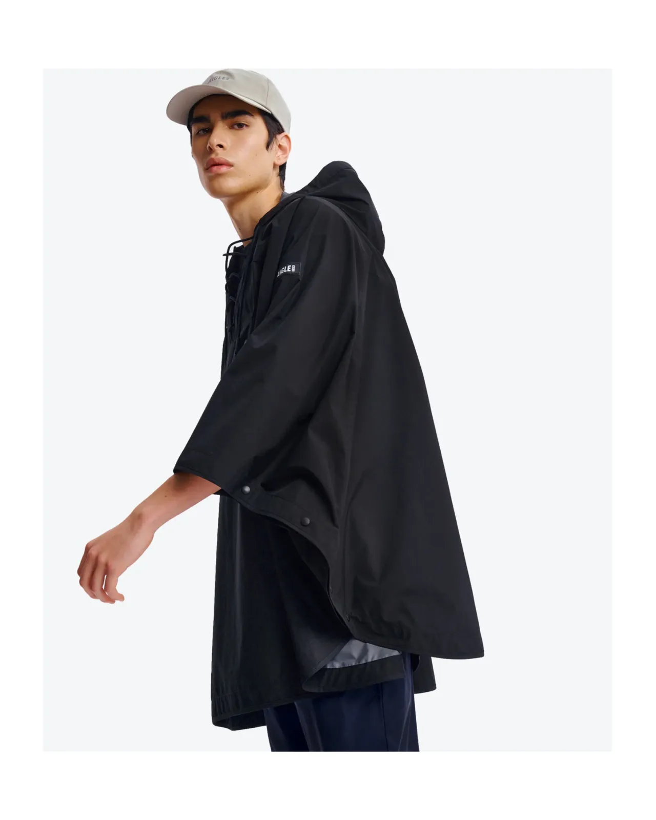 Breathable Waterproof Windproof 2-Tone Design Packable Poncho with