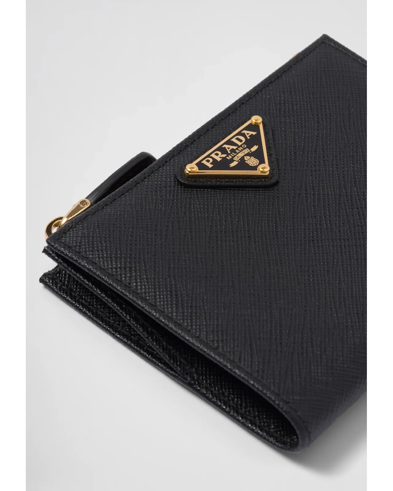 サフィアーノトライアングル 財布 1ML050 QHH | Matsuya Ginza