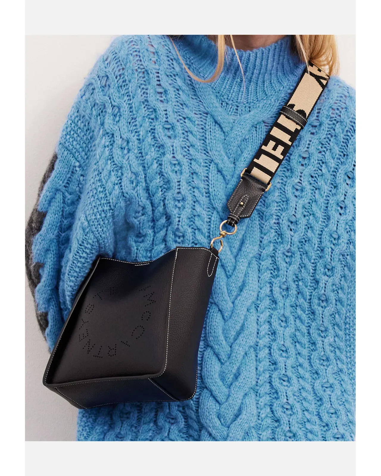 STELLA McCARTNEYロゴミニクロスボディショルダー バッグ新品未使用 ステラ ロゴ ミニ クロスボディバッグ ブラック | Matsuya Ginza