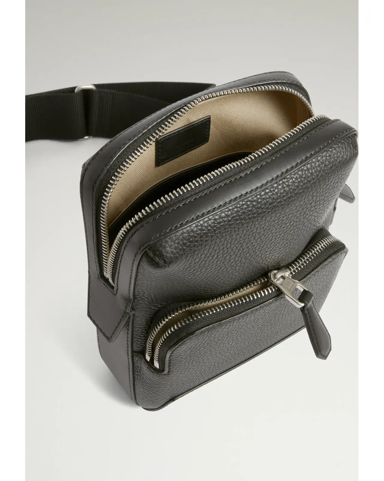 1893 ハーネス ノースサウス クロスボディ | Matsuya Ginza