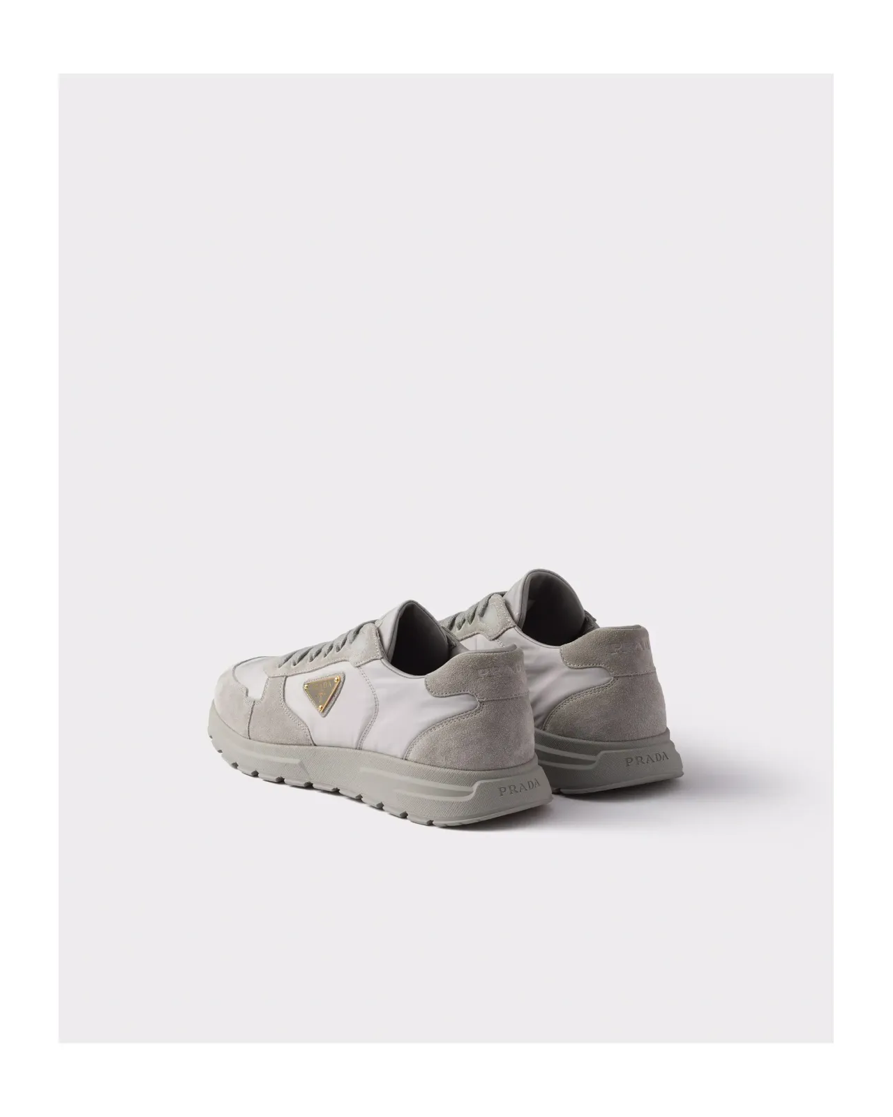 PRADA スニーカー ホワイト/グレー プラダ Prax 2.0 Re-Nylon xスエード スニーカー | Matsuya Ginza