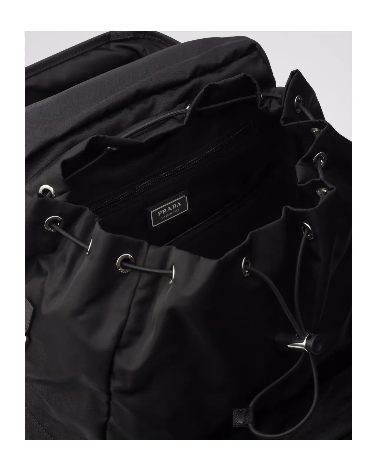 Re-Nylon xサフィアーノレザー バックパック | Matsuya Ginza