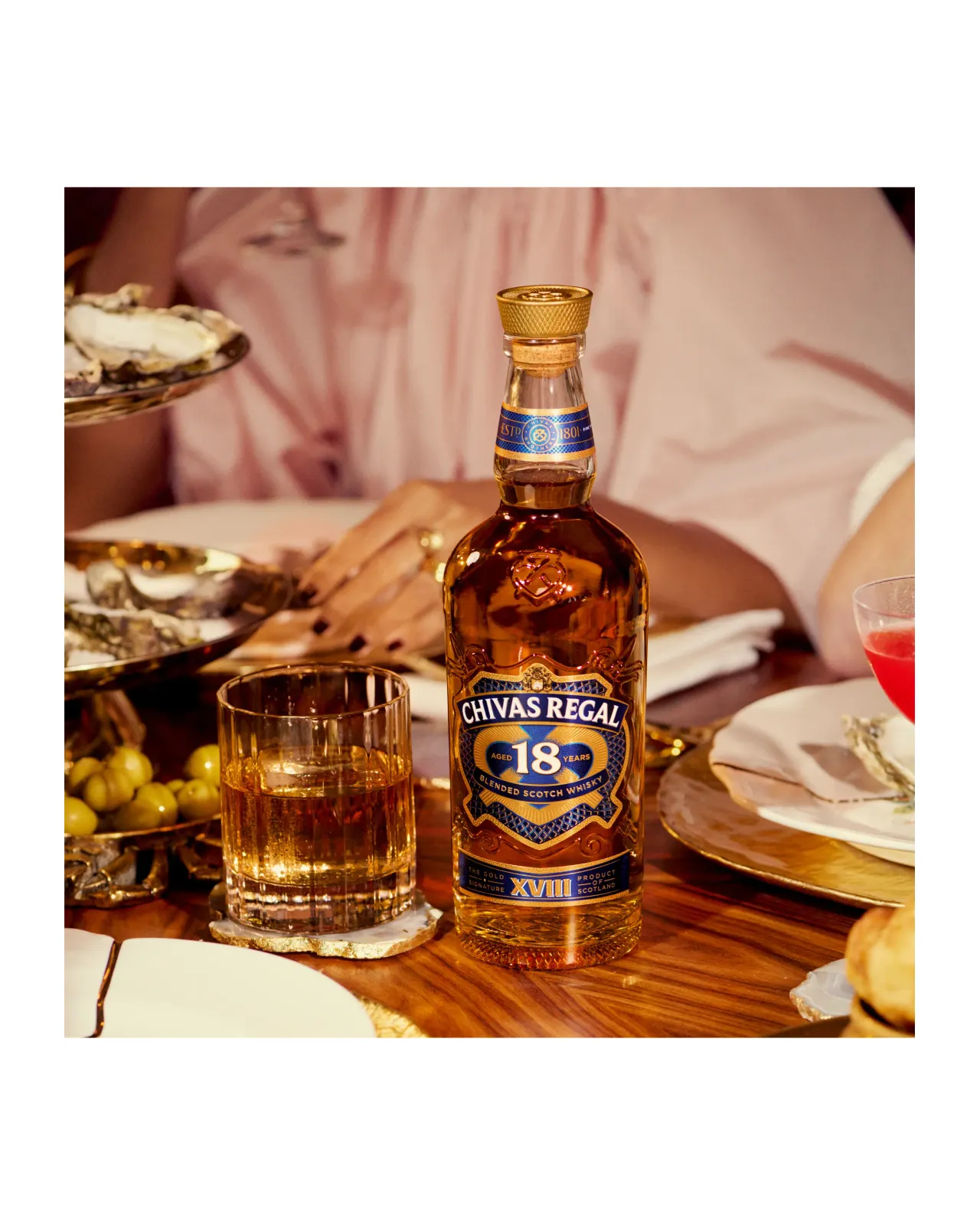 CHIVAS REGAL シーバス・リーガル 18年 700ml 40% 箱付 未開栓