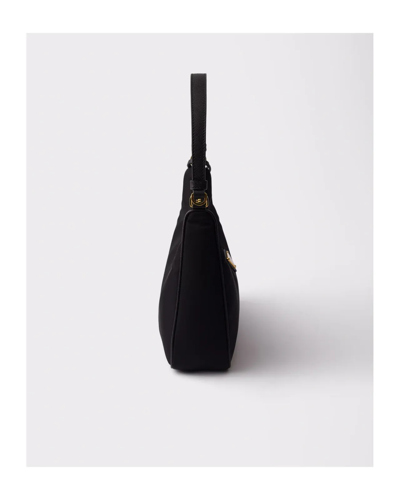 Prada Re-Edition 2005 Re-Nylon 迷你包| Matsuya Ginza