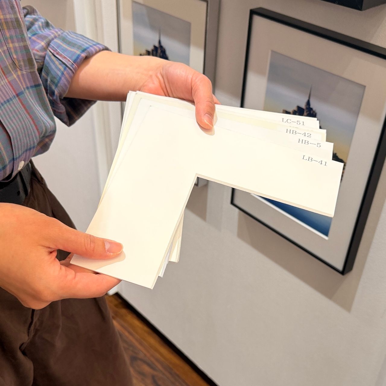 アートを額に装丁して、部屋に飾る|松屋銀座公式オンライン | Matsuya アートを額に装丁して、部屋に飾る|松屋銀座公式オンライン | Matsuya