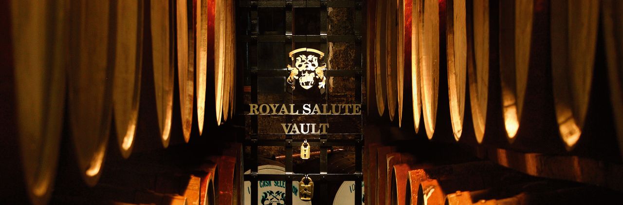 ROYAL SALUTE フード＆ドリンク 商品一覧 | Matsuya Ginza